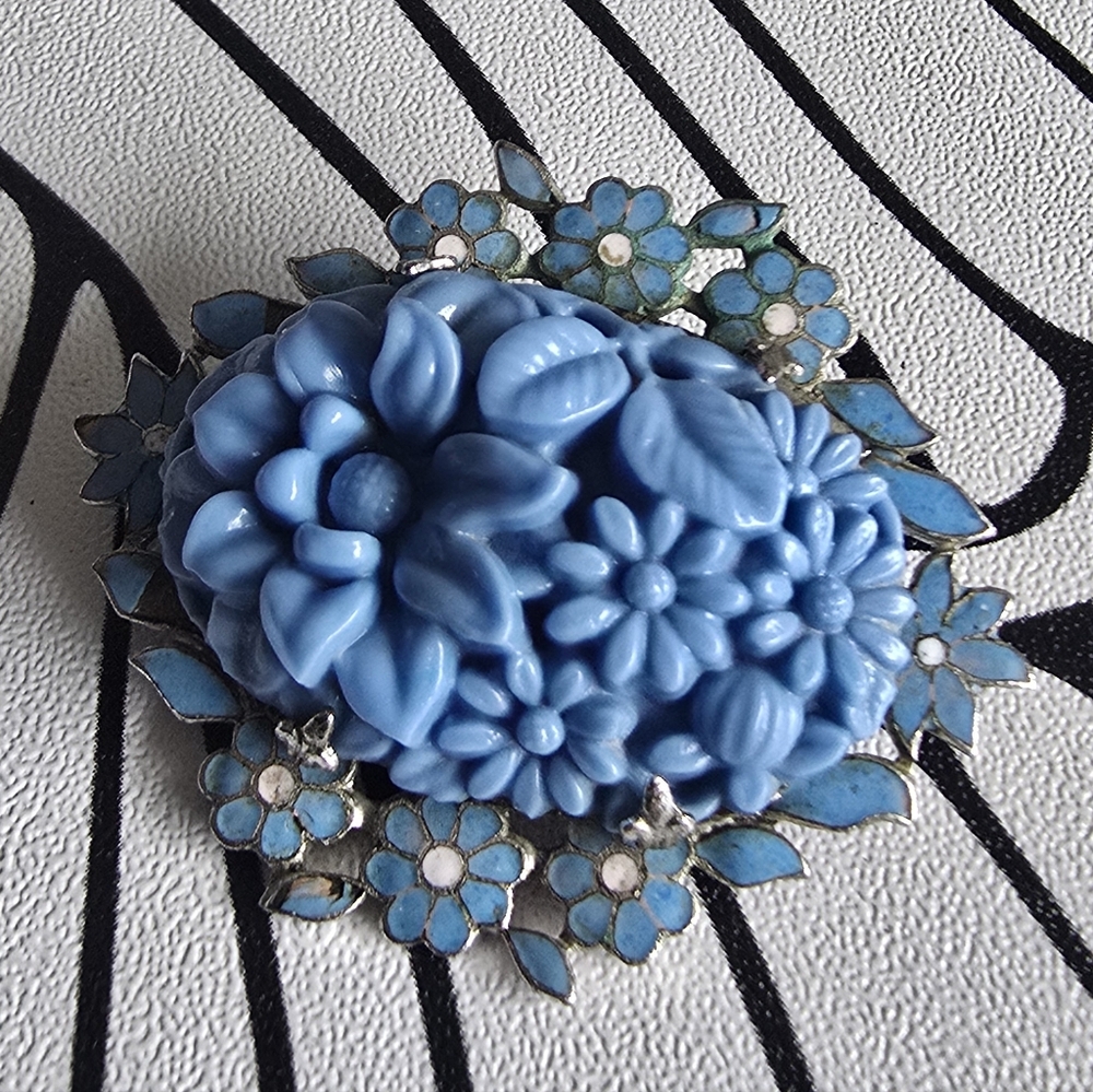 Vintage RARE CORO Blue Brooche molded glass flowers enamel florals artdeco